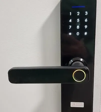 Avec Douche Privative Dans Partagé - Metro - Wifi * Toulouse