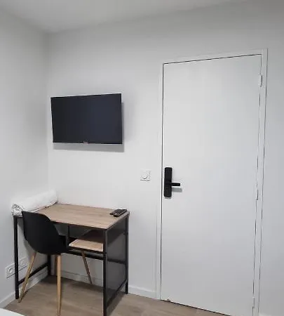 Avec Douche Privative Dans Partage - Metro - Wifi Toulouse