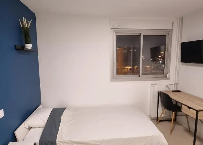 Avec Douche Privative Dans Partage - Metro - Wifi Apartman Toulouse