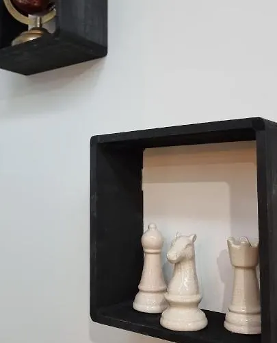 Avec Douche Privative Dans Partage - Metro - Wifi Apartman *