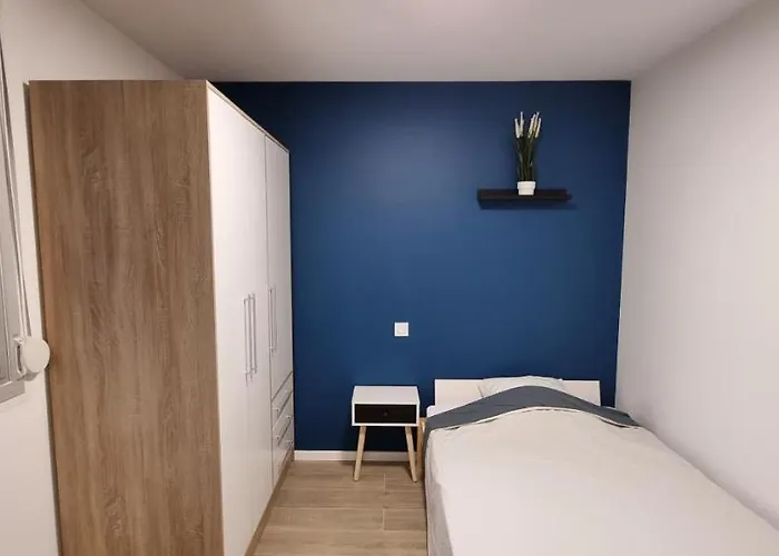 Avec Douche Privative Dans Partage - Metro - Wifi * Toulouse